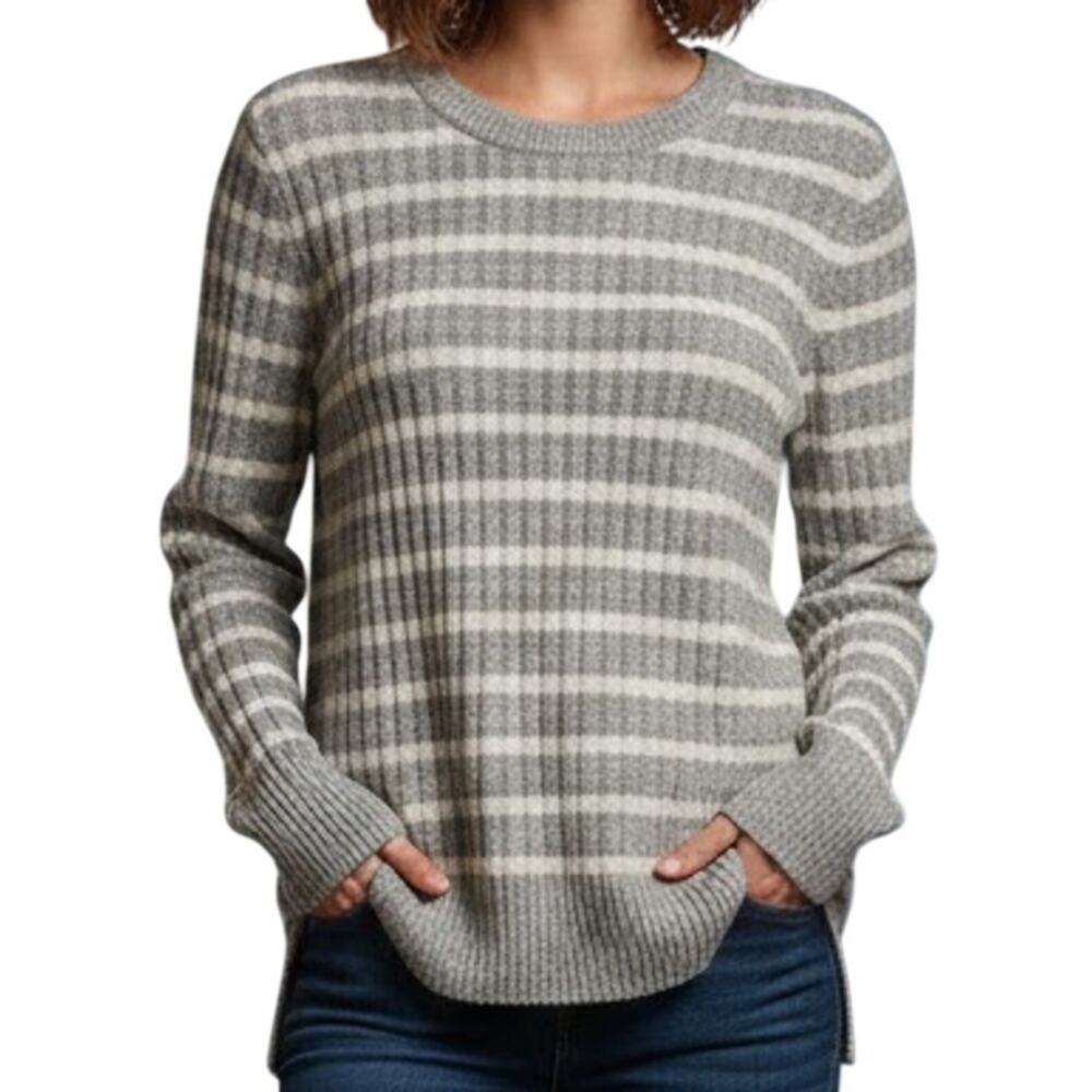 Old Navy Gray White Striped Shimmer Sparkle Split Hem Ribbed Sweater size S